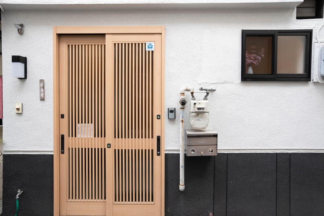 山house中津 最大10人 中津駅まで徒歩6分 梅田まで電車4分行ける！　 Apartment Osaka Luaran gambar